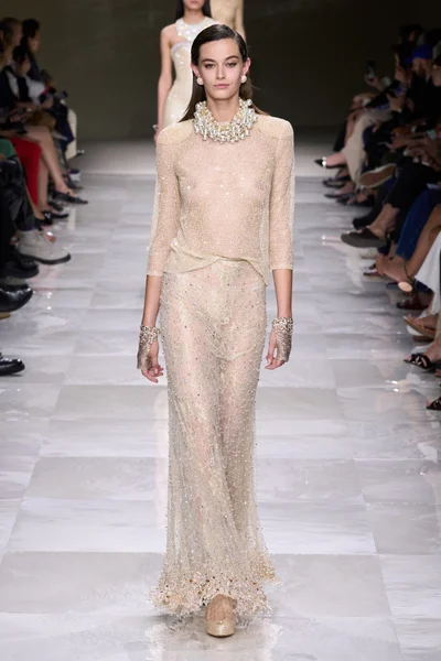 Look 79